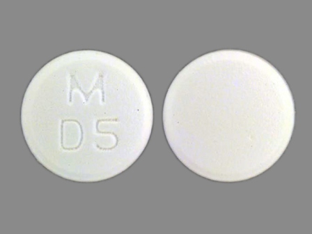 M D5 white round tablet